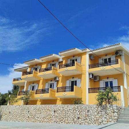 أرغوستولي Asteras Studios المظهر الخارجي الصورة