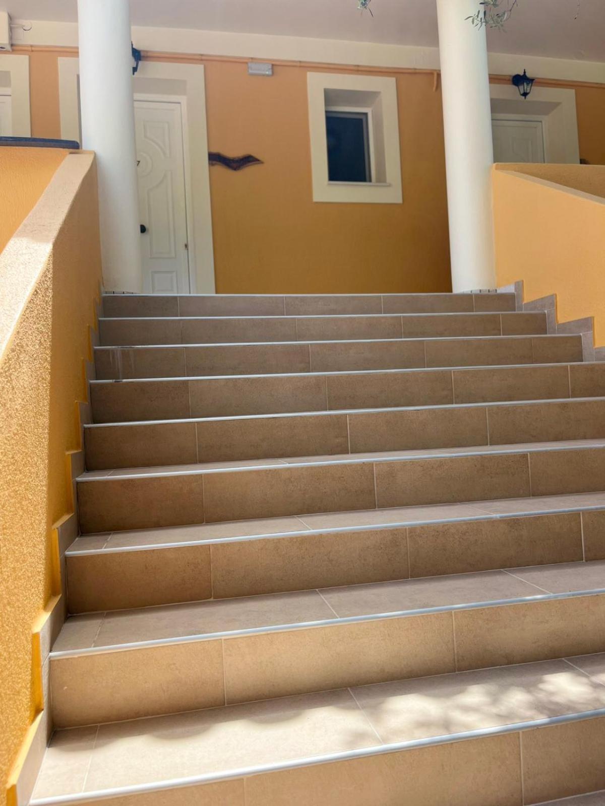 أرغوستولي Asteras Studios المظهر الخارجي الصورة